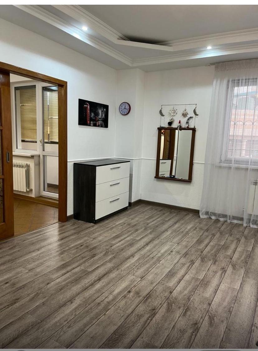 Apartment однокомнатная в Mega Tower Almaty